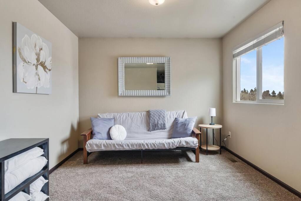 Large Home In The Most Convenient Location Rapid City Exterior photo